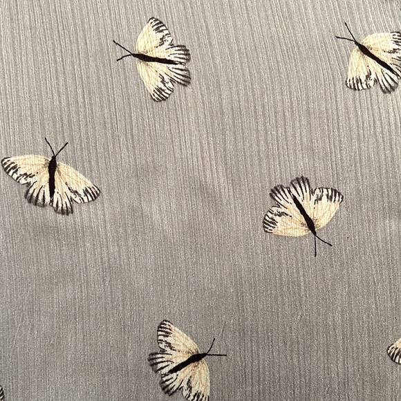Topshop gray silky print top with butterflies. - Picture 4 of 4